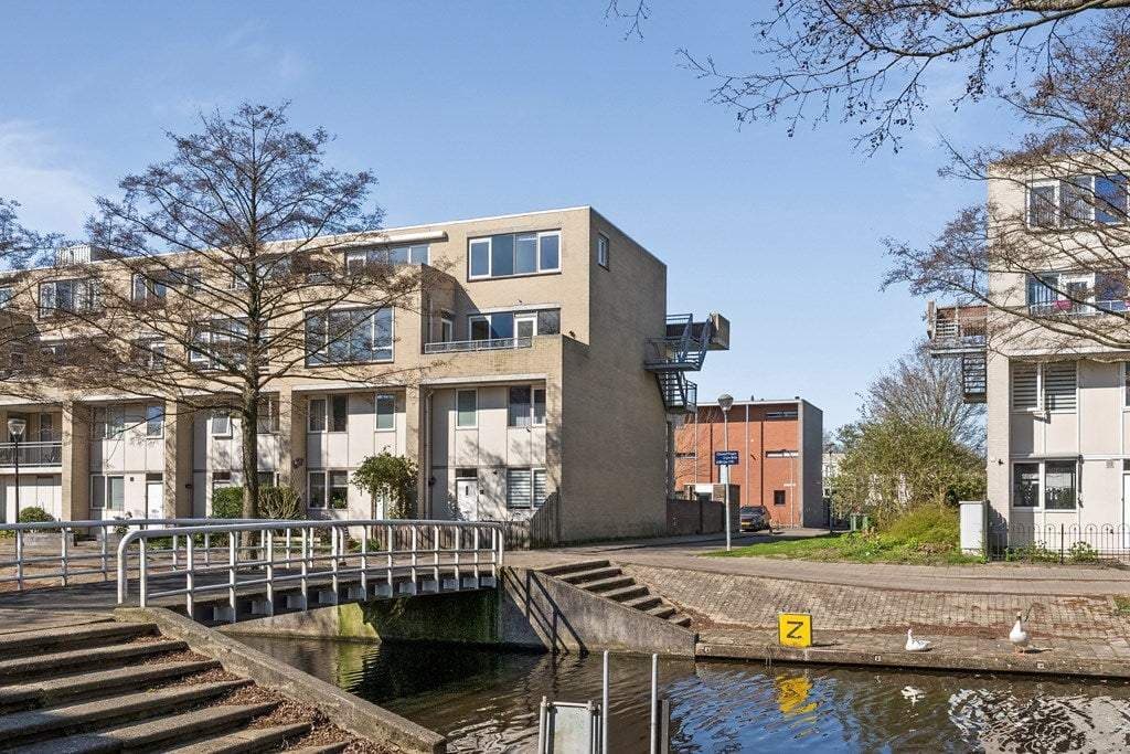 Flat Charta 77-Vaart 154, Haarlem - For Rent