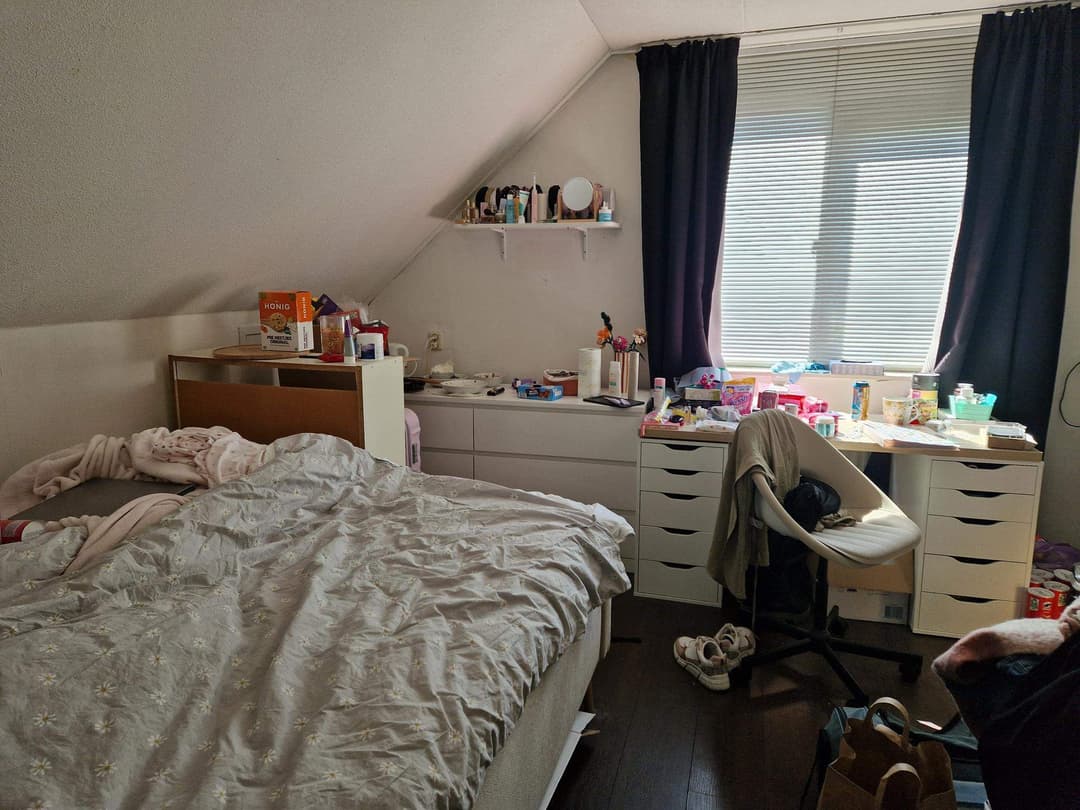 Unmöbliertes Zimmer De Bredase Hunt, Dronten - Zu Vermieten