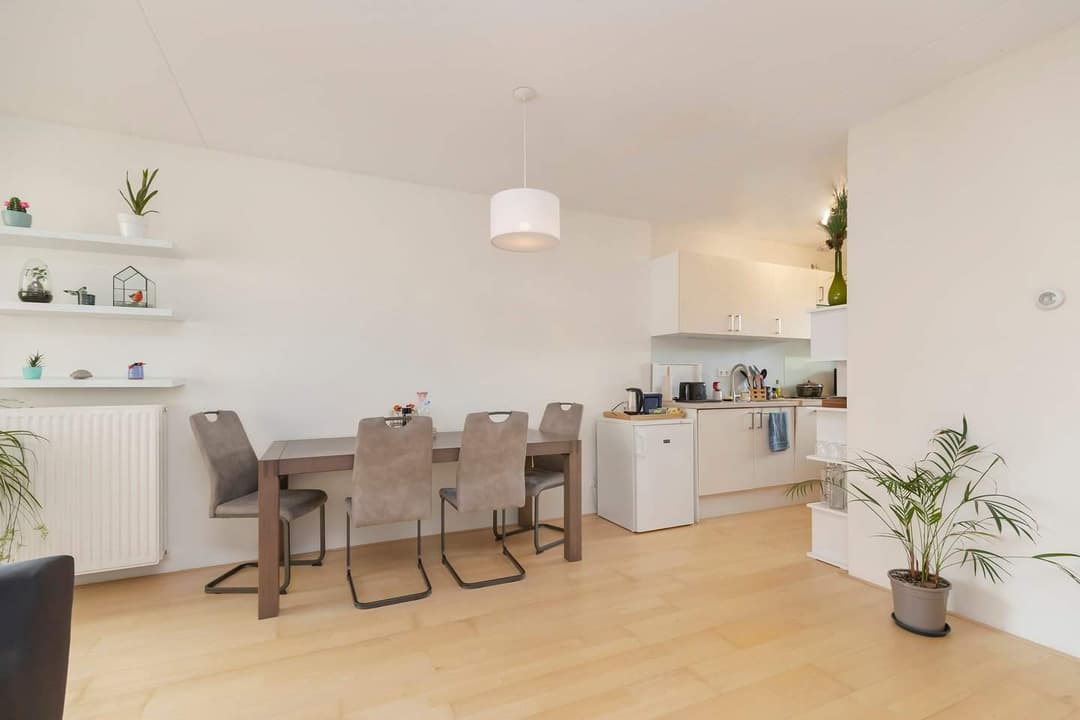Flat Pieter Oosterhuisstraat 90, Amsterdam - Te Huur