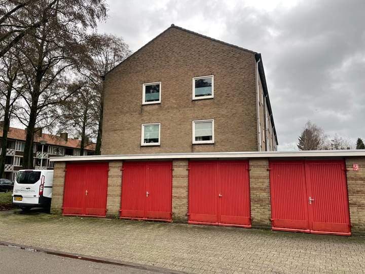 Garagebox Bachweg 82-2, Amersfoort - Te Huur