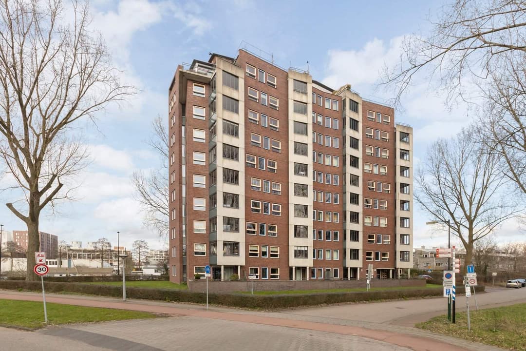 Zeeburgerdijk 716, 1095 LG Amsterdam - À Louer