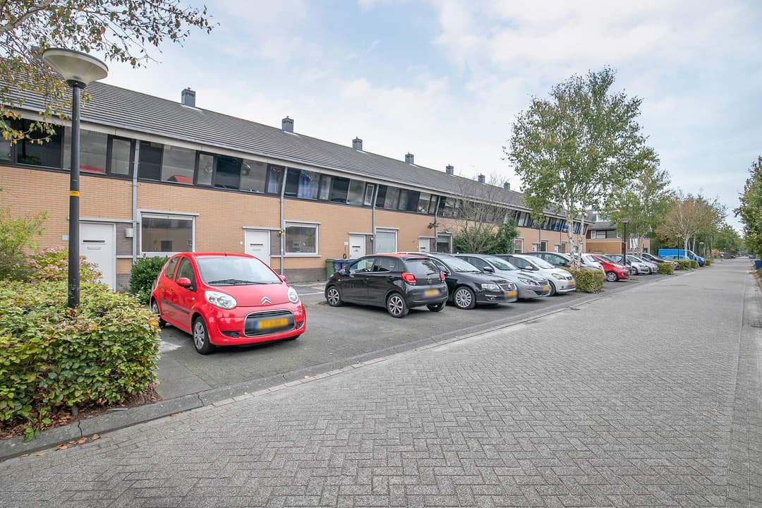 Familiehuis Septemberstraat 101, Almere - Te Huur