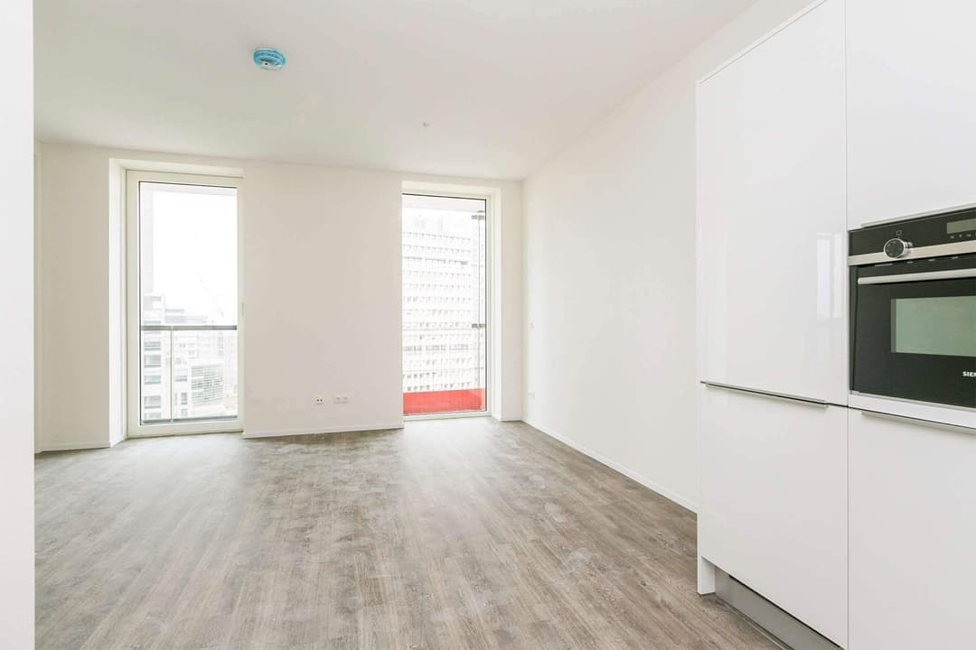 Apartment Julianaplein 18B, Amstel Tower, Amsterdam - For Rent