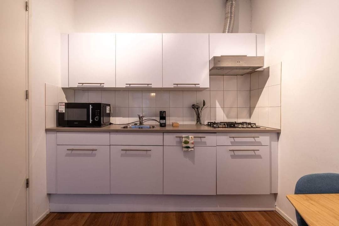 Studio Eendrachtsstraat, Rotterdam - Furnished Studio