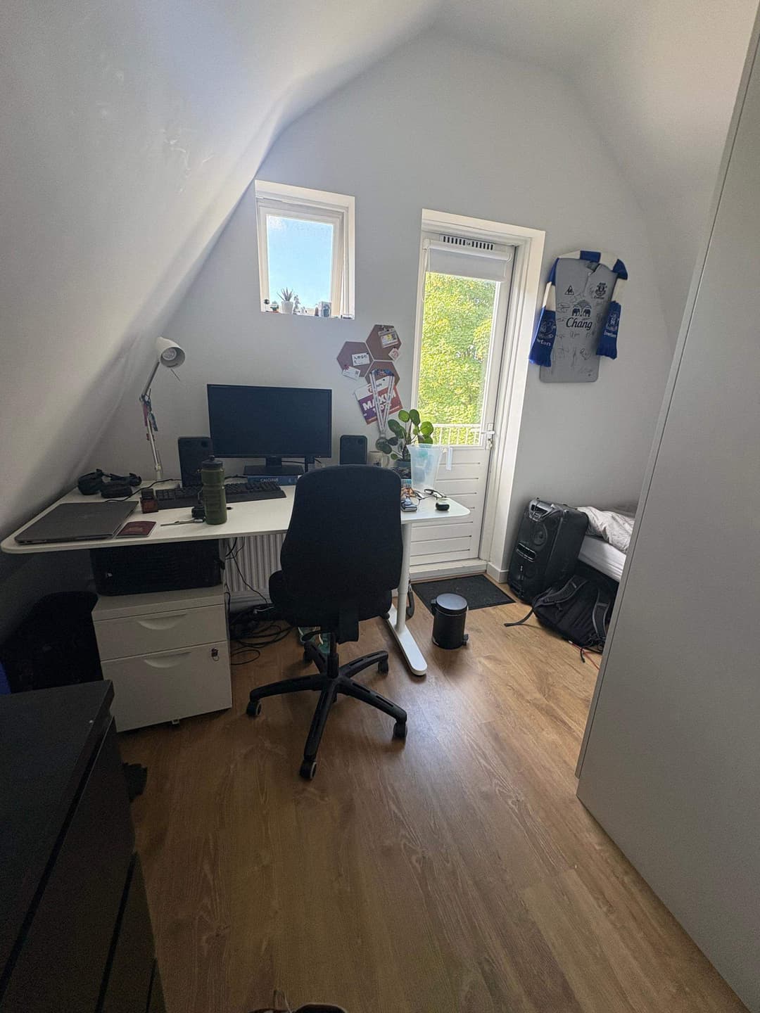 Unfurnished Room Osseweistraat, Rotterdam - For Rent