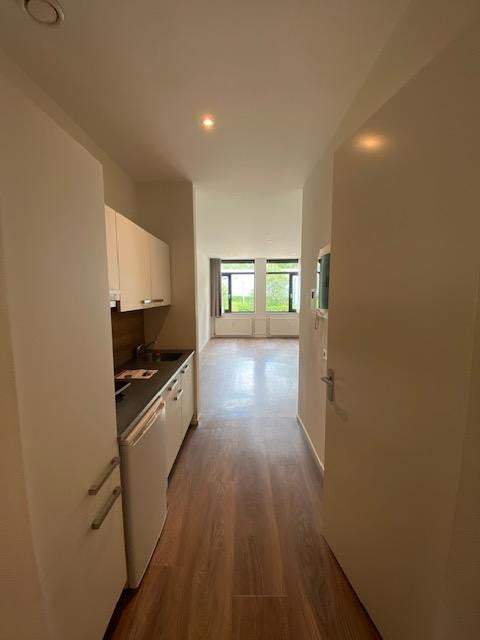 Studio Oostergoweg 10 t 11, Leeuwarden - For Rent