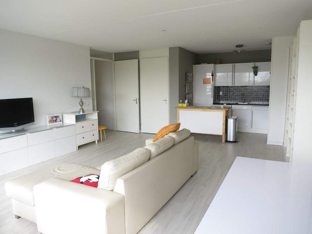 Flat Pieter Calandlaan, Amsterdam - For Rent