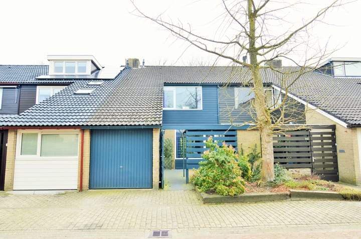 Gezinswoning op Kroosmeent 7, Hilversumse Meent - Te Huur