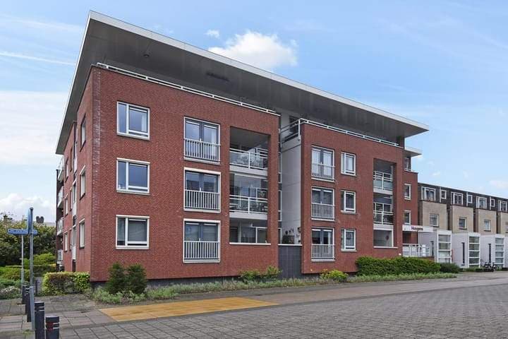 Apartamento Penthouse en Jhr. Carel Sternplein, Voorburg - En Alquiler