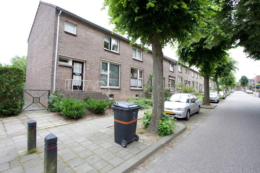 Doppelhaushälfte 2-unter-1 Pieter Breughelstraat, Heerlen - Zu Vermieten