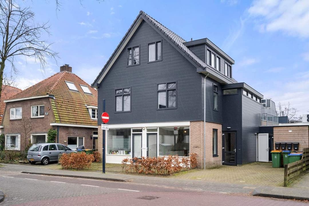 Flat Schoolstraat, Bennekom - For Rent
