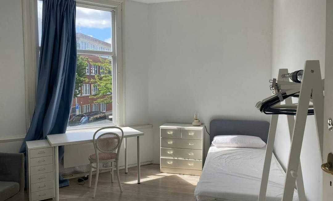 Kamer in de Vermeerstraat, Den Haag - Te Huur