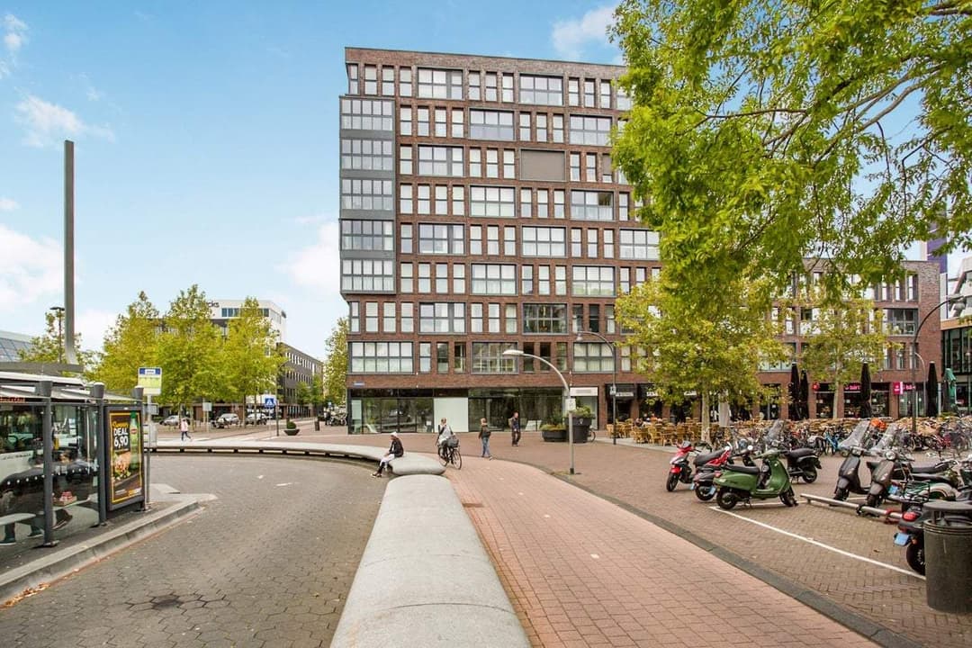 Appartement Stationsplein 87, Lelystad - À Louer