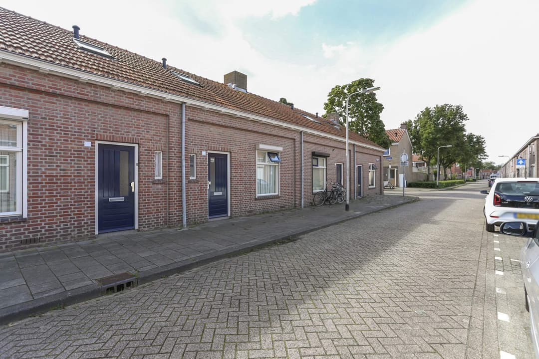 Piet Retiefstraat 14, Tilburg - Maison mitoyenne