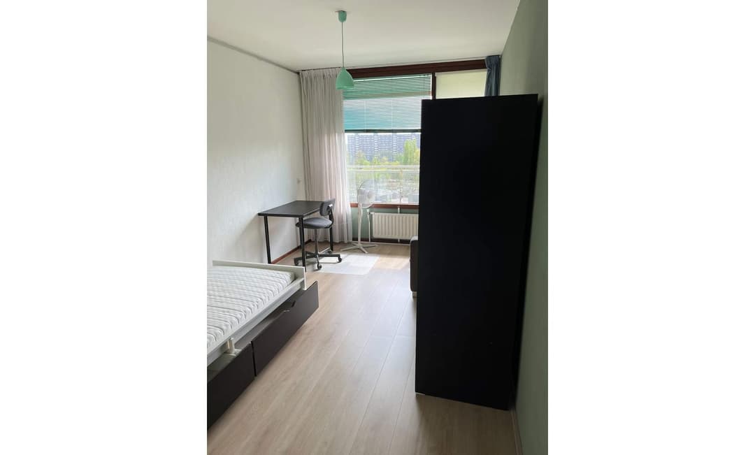 Kamer in Capelle aan den IJssel, Herman Gorterplaats - Te Huur
