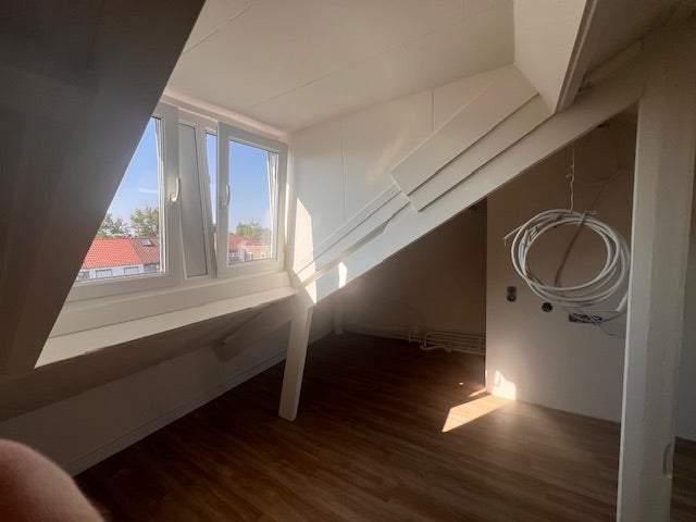 Room Hobbemastraat 58 Kamer E, Tilburg - Zur Miete