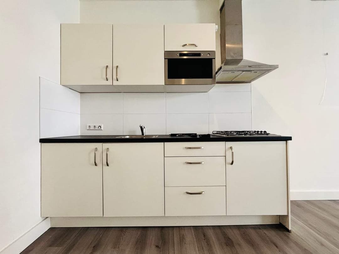 Flat Schietbaanlaan, Rotterdam - For Rent