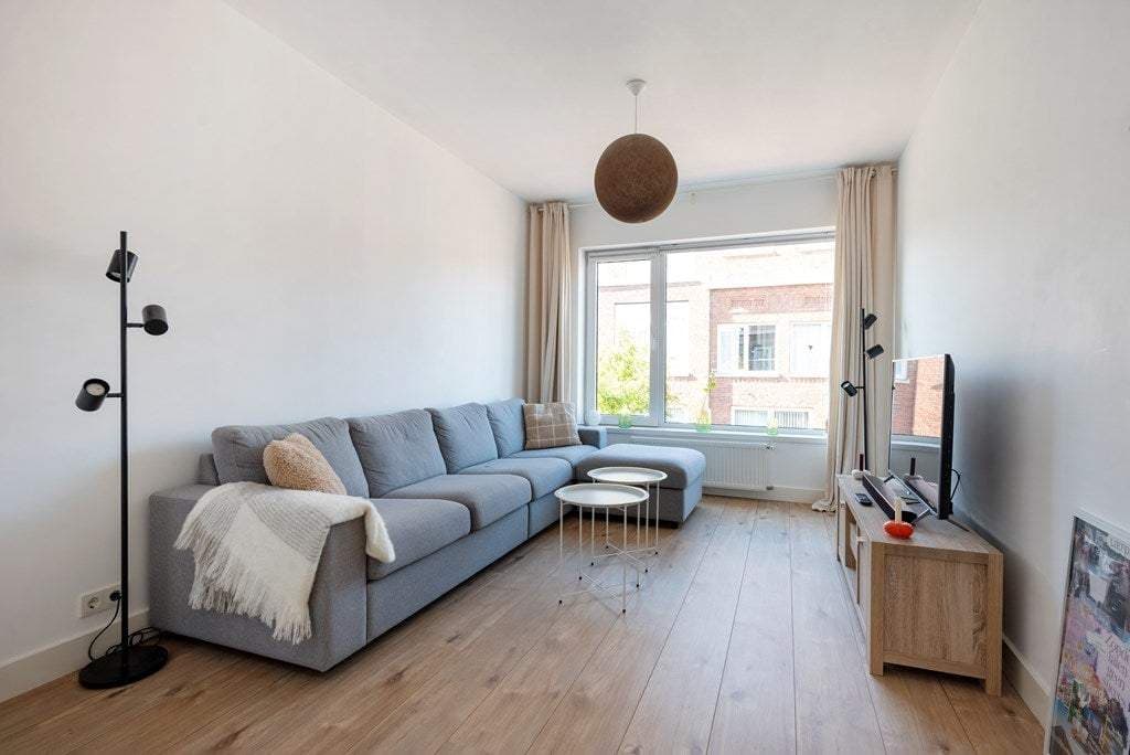 Flat Maystraat 53, Bezuidenhout-Oost, The Hague - For Rent