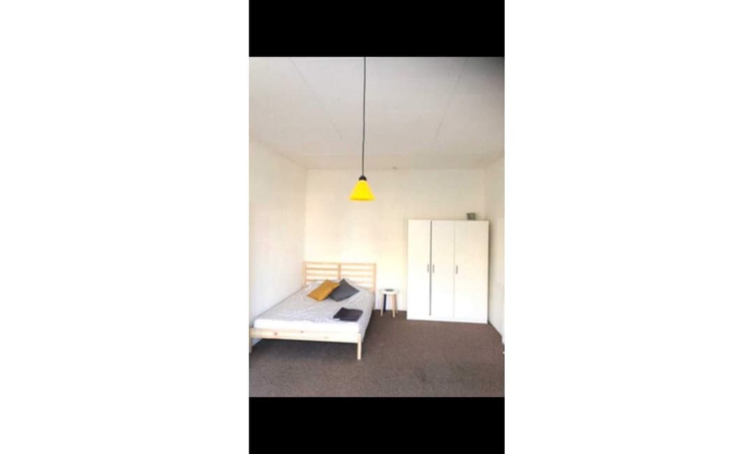 Kamer in Mathenesserweg, Rotterdam - Te Huur