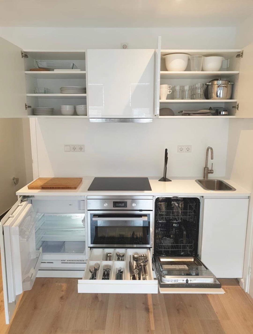 Studio Meublé Albert Cuypstraat, Amsterdam - À Louer