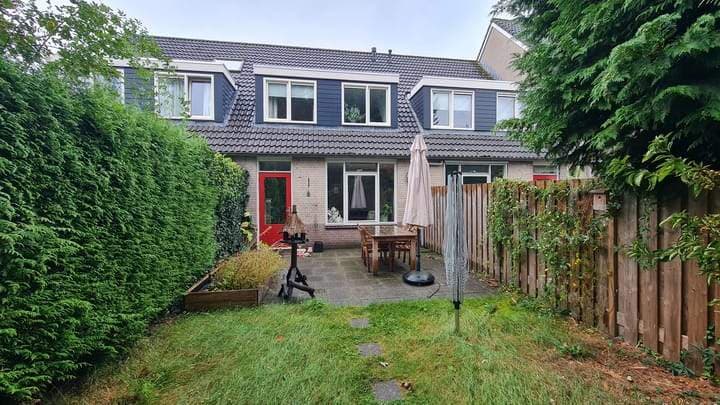 Minnekamp 223, Harderwijk - Reihenhaus in der Mittelreihe
