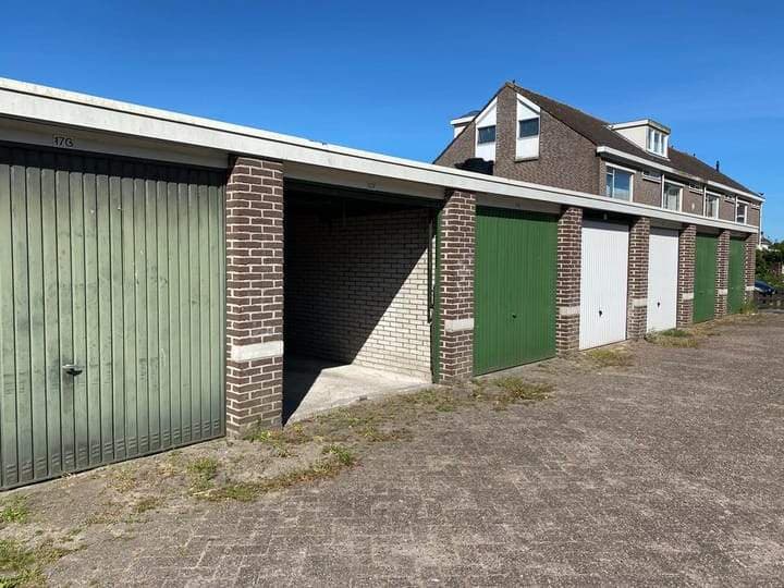 Garagebox Prof ten Doesschatestraat 17-F, Heemskerk - Zur Vermietung