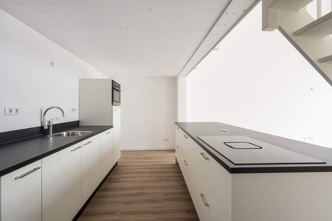 Maisonette Westzeedijk 501 P, Rotterdam - For Rent