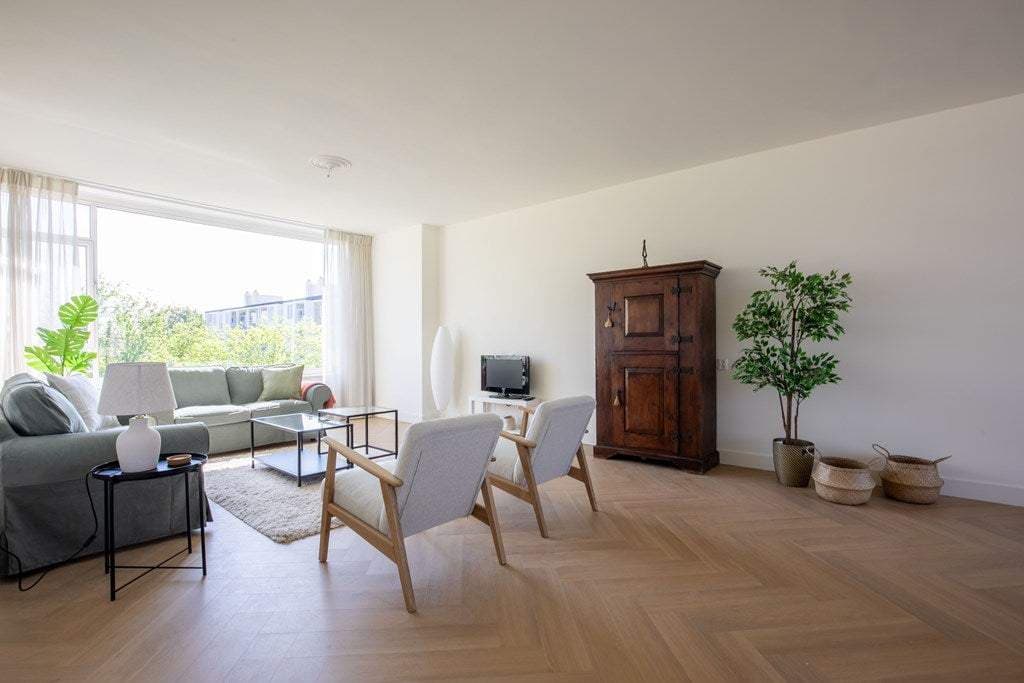 Appartement Groen van Prinstererlaan 117, Den Haag - Te Huur