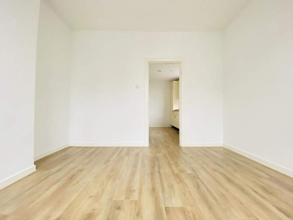 Appartement Amperestraat, Den Haag - Te Huur