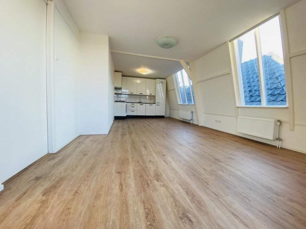Flat Korte Poten 36 C, Den Haag - For Rent