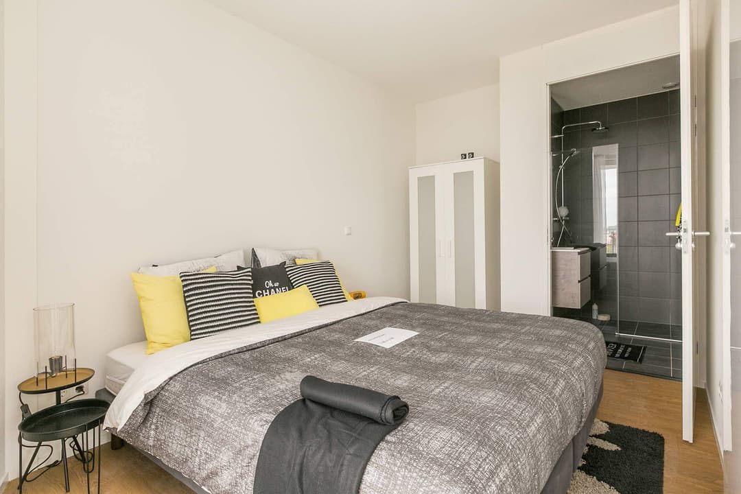 Appartement Julianaplein 26 C, Amsterdam - Te Huur
