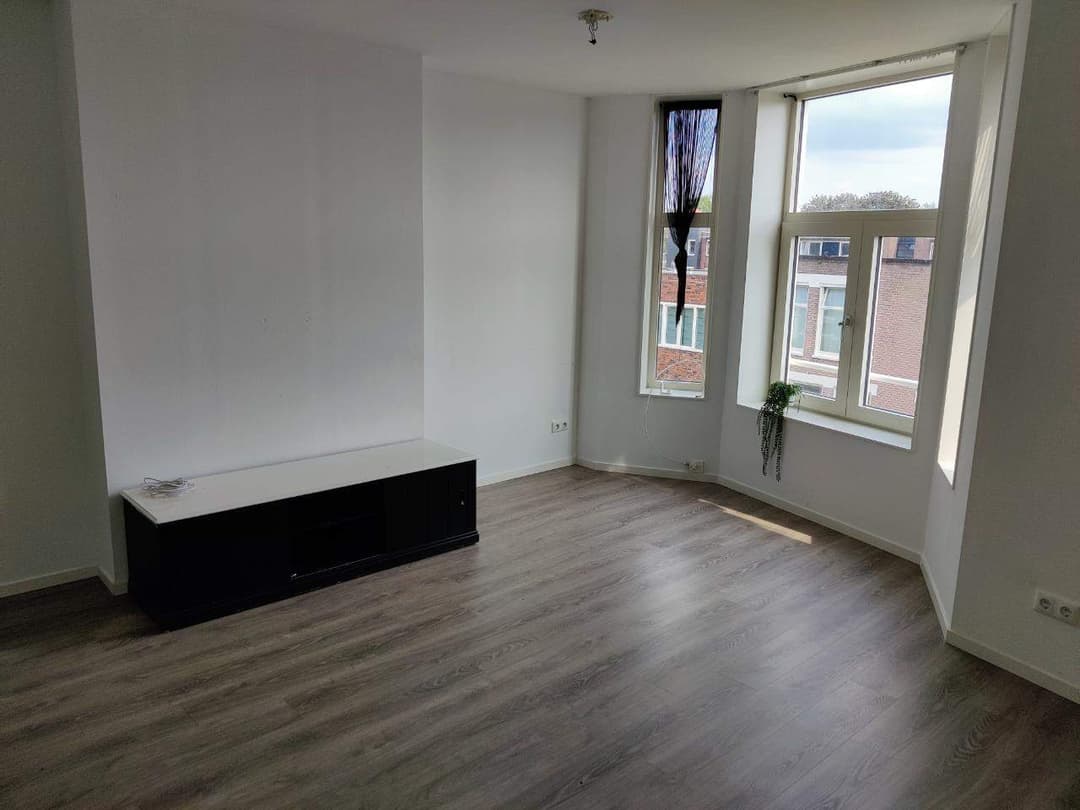 Studio Helper Oostsingel, Groningen - Te Huur