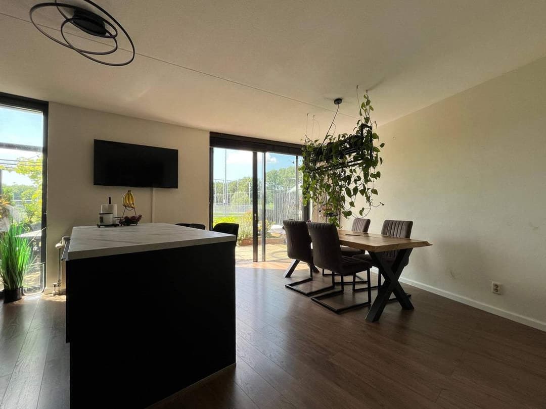 Tussenwoning Goede Verwachtinghof, Hoogvliet Rotterdam - Te huur