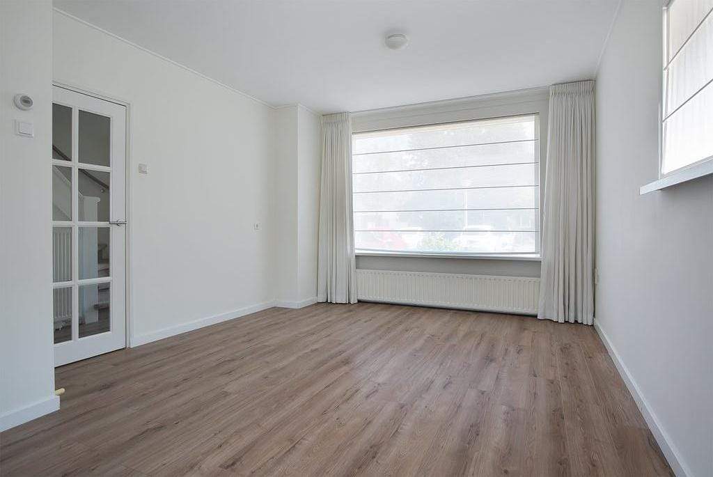Casa de Esquina Pilatus 281186, Amstelveen - En Alquiler