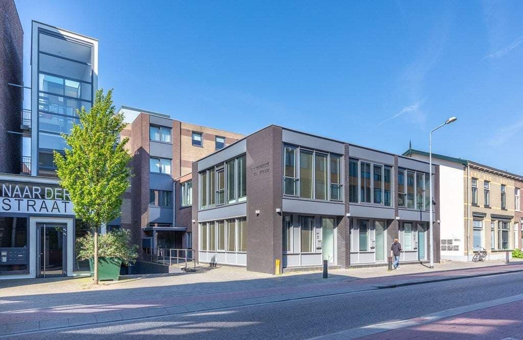 Flat Naarderstraat, Hilversum - For Rent