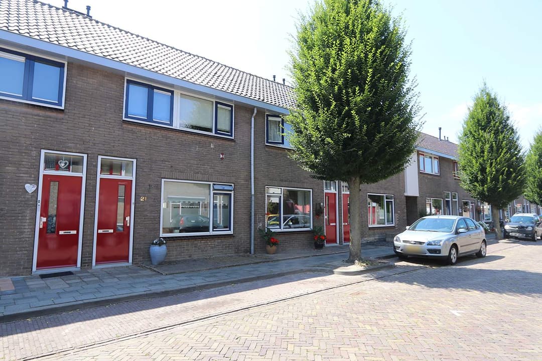 Avercampstraat 17, Kampen - House