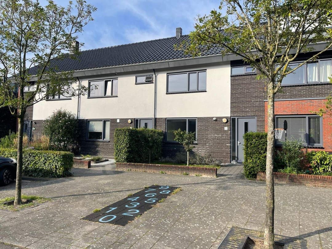 Ab van Sprakelaarlaan 53734 JD Den Dolder - À Louer