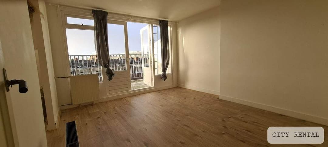 Studio Mathenesserweg, Rotterdam - For Rent