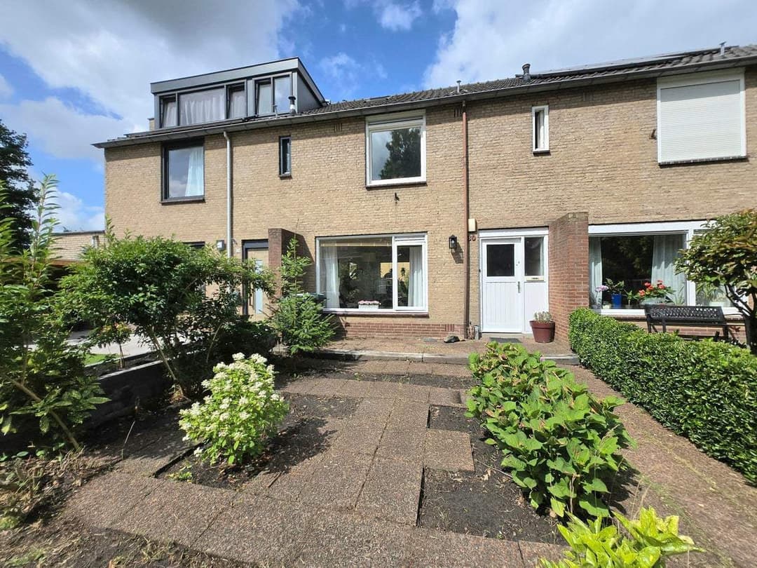House Oostelijk Halfrond 30, Amstelveen - For Rent