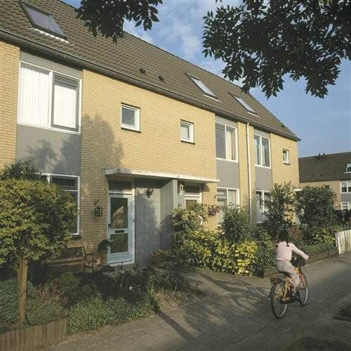 Pieter Van Rijsselstraat 37, Rotterdam - For Rent