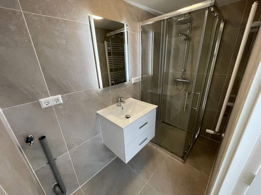 Flat Pleinweg, Rotterdam - For Rent