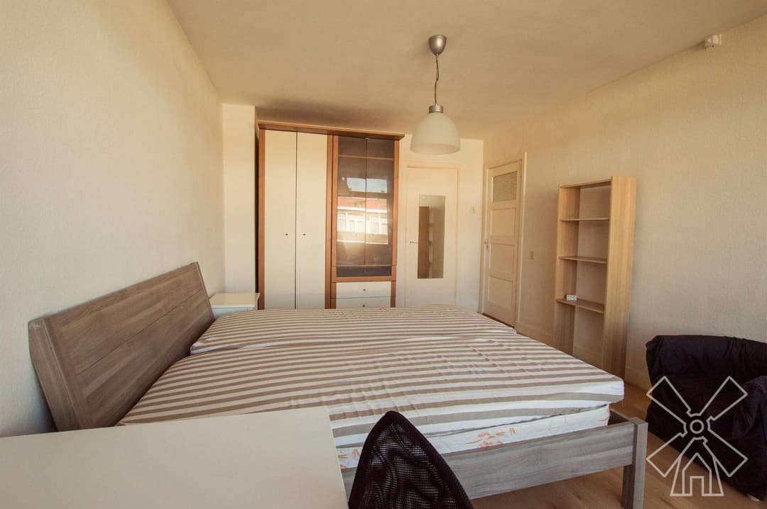Gemeubileerde Kamer Te Huur, Roelofsstraat, Den Haag