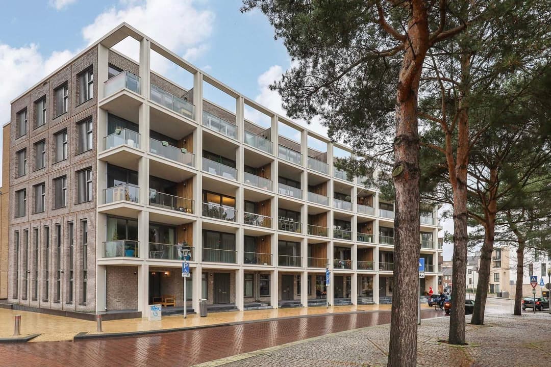 Luxe 3-Kamer Appartement Stationsplein, Apeldoorn - Te Huur