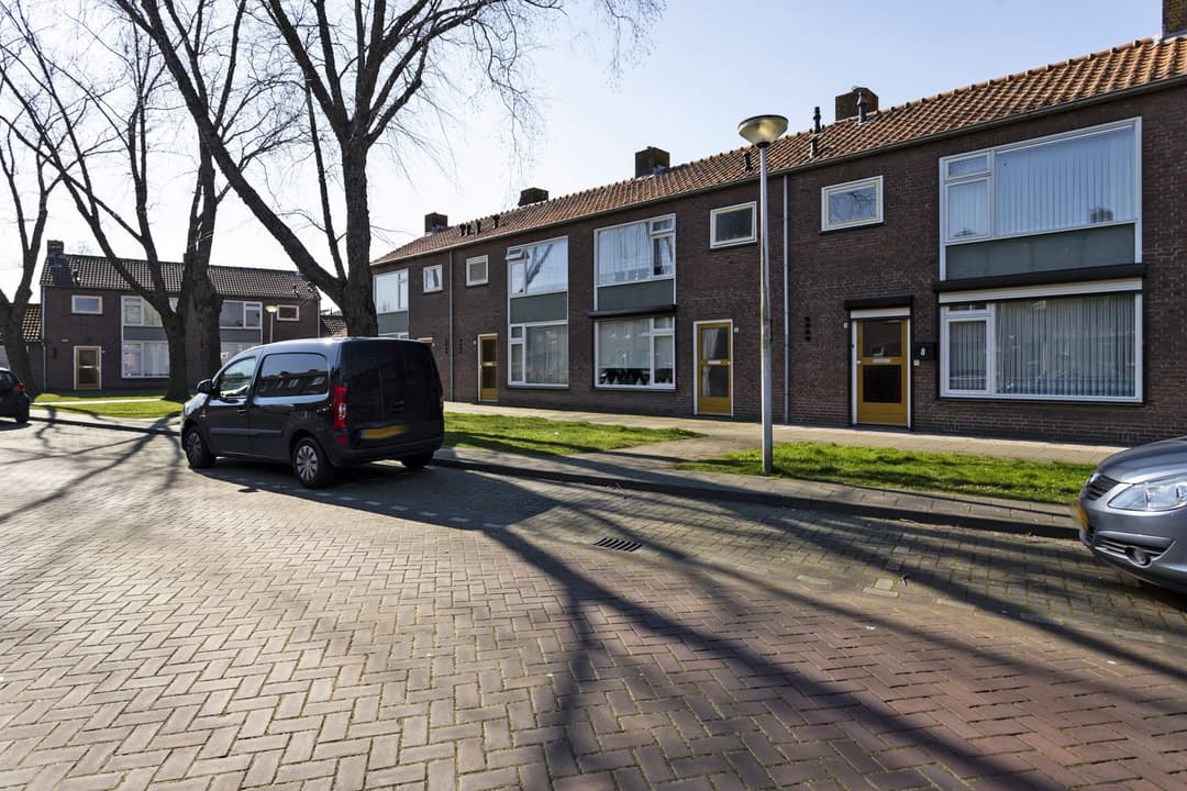 Banakkerstraat 8, Etten-Leur - Te Huur