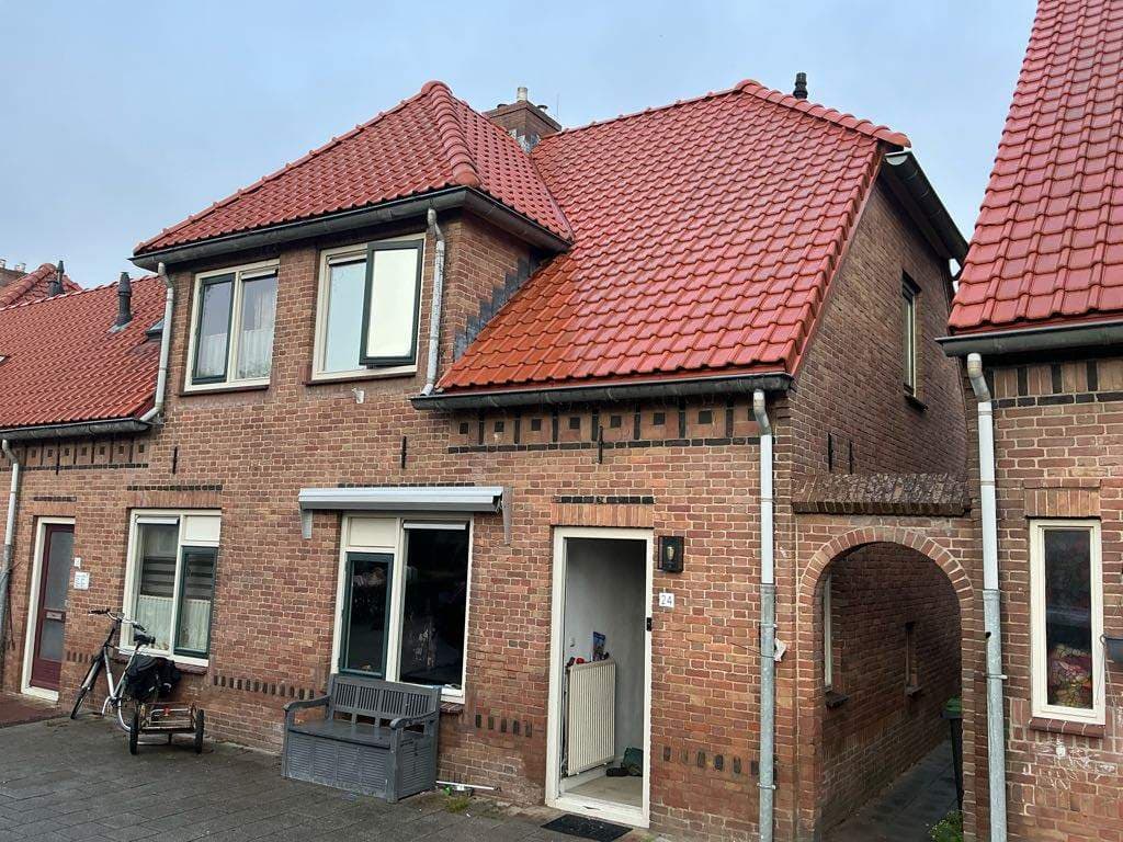 Semi-detached House Irisstraat, Steenwijk - For Rent