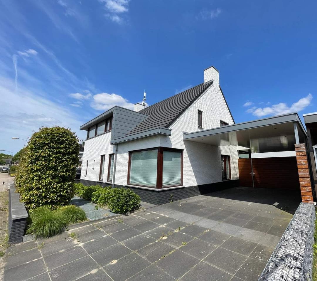 Detached House Goudenrijderhof, Valkenswaard - For Rent