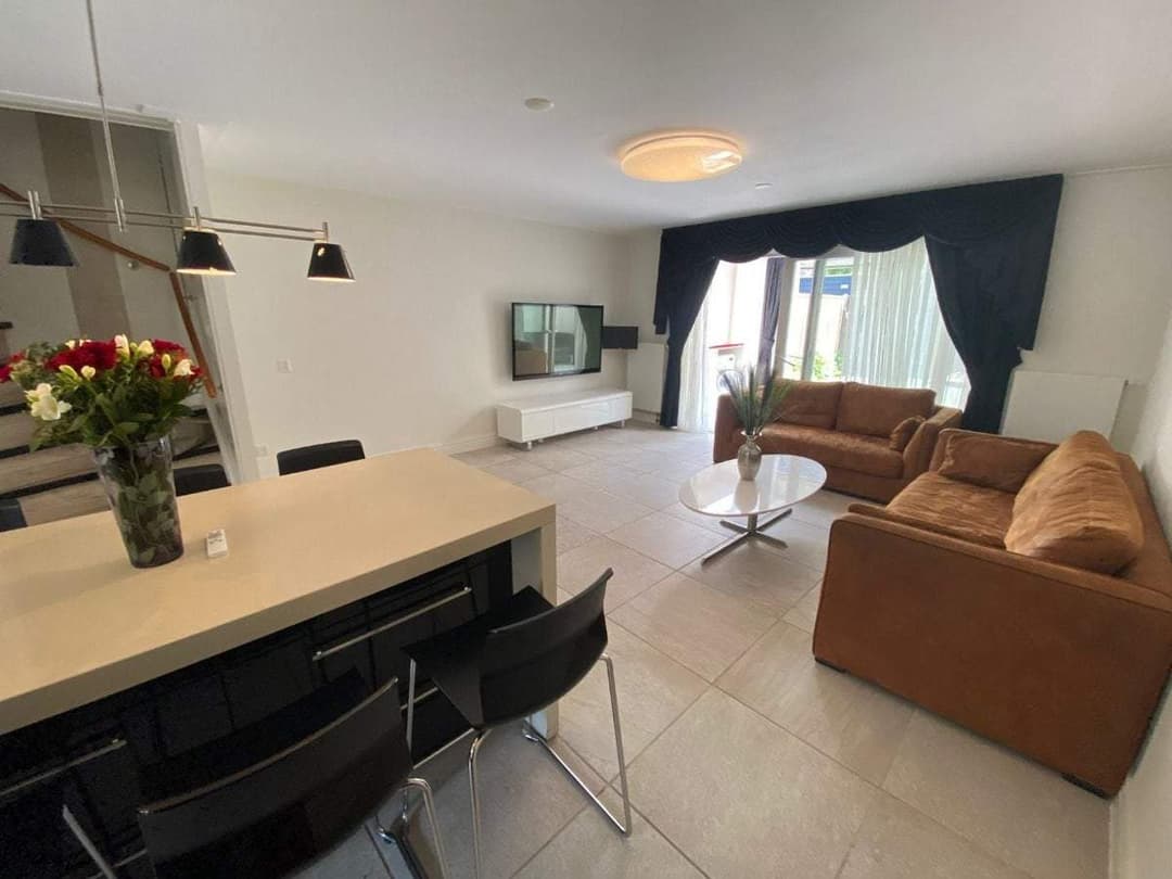 Terraced House Lomondlaan, Amsterdam - For Rent