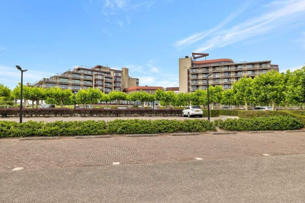 Penthouse Labradorstroom, Huizen - Te Huur