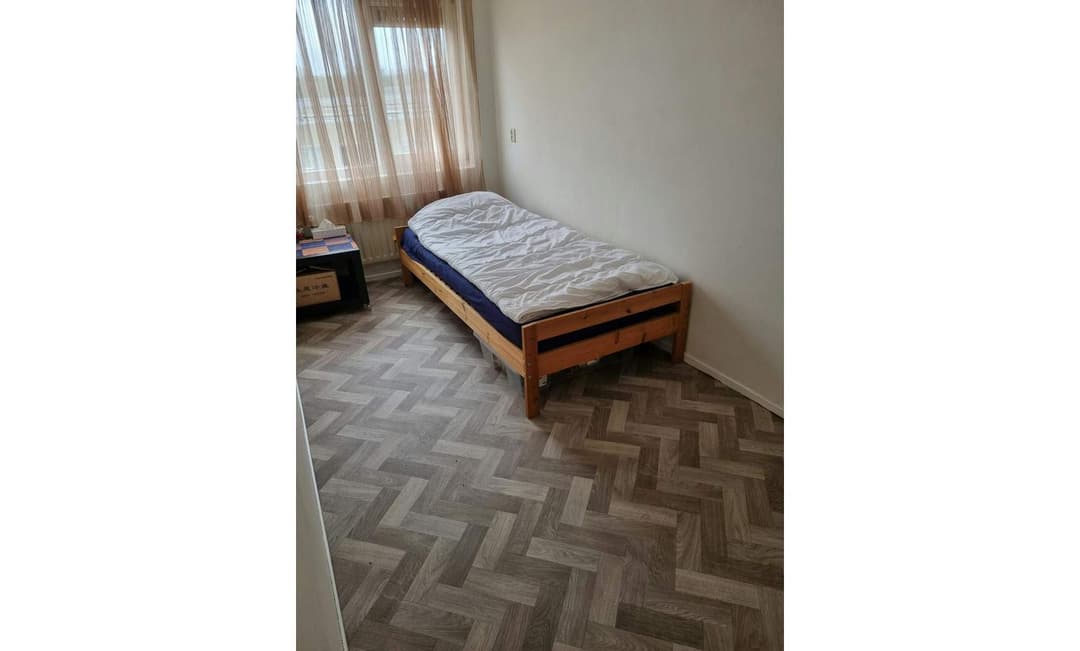 Kamer in Nancy Zeelenbergsingel, Rotterdam - Te Huur