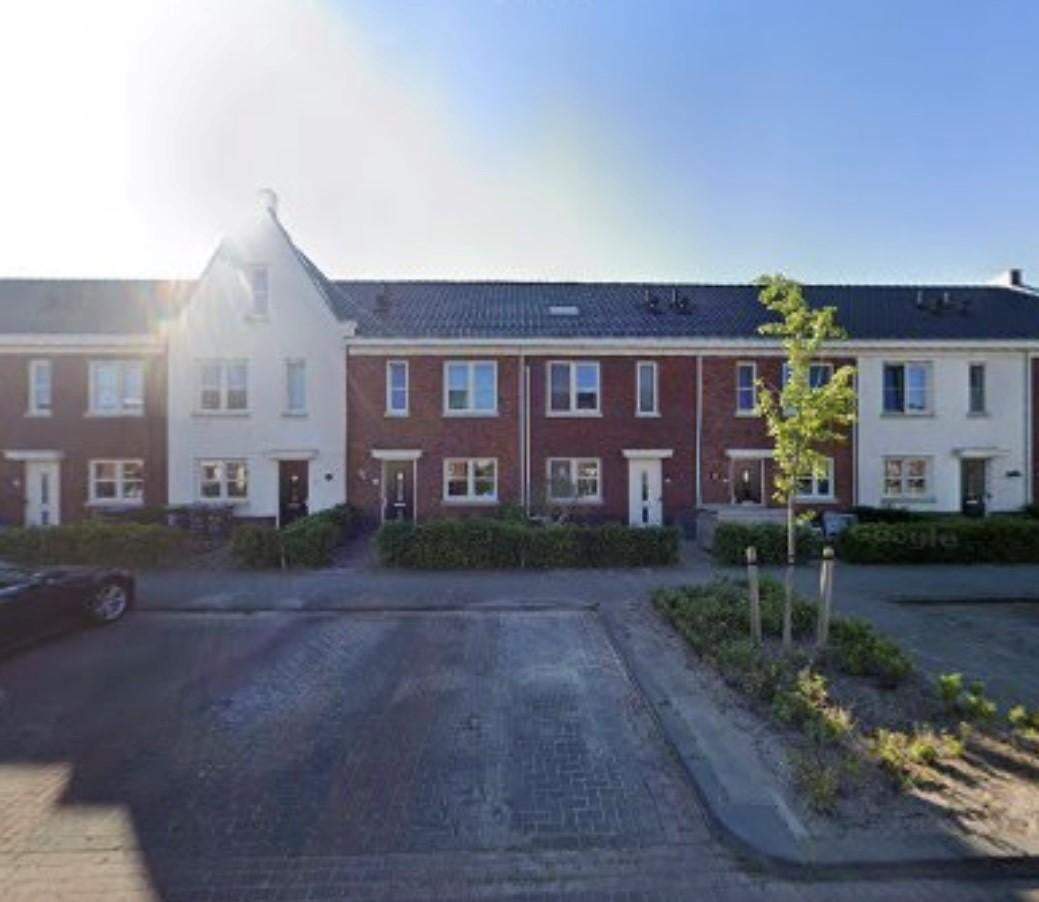 Rijtjeshuis Slijpsteen, Zuidland - Te huur